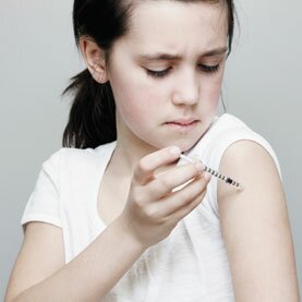  Ребенок, заболевший сахарным диабетом, должен научиться самостоятельно ставить себе инсулин 