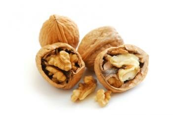 Грецкие орехи не лечат диабет, но улучшают состояние сосудов и снижают холестерин 